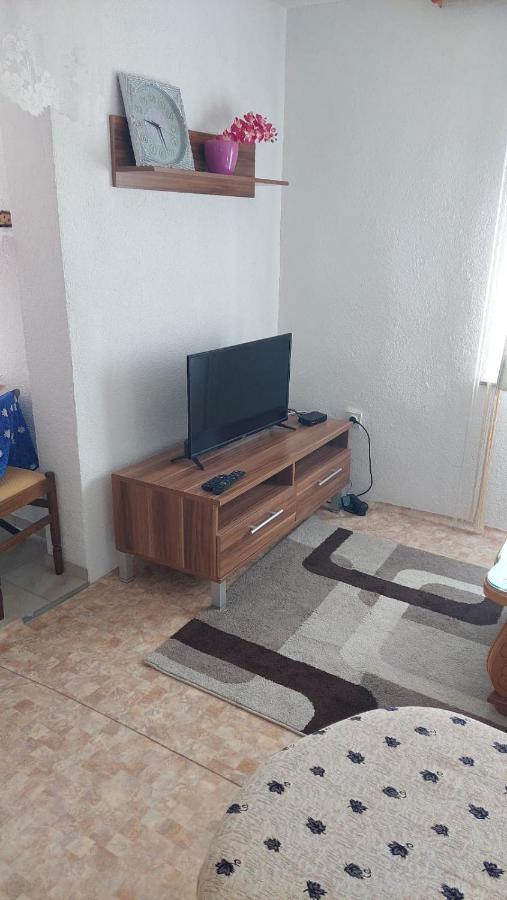 Apartman Mely Kulen Vakuf Esterno foto