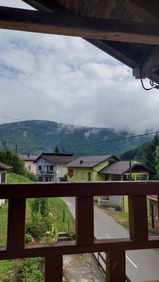 Apartman Mely Kulen Vakuf Esterno foto